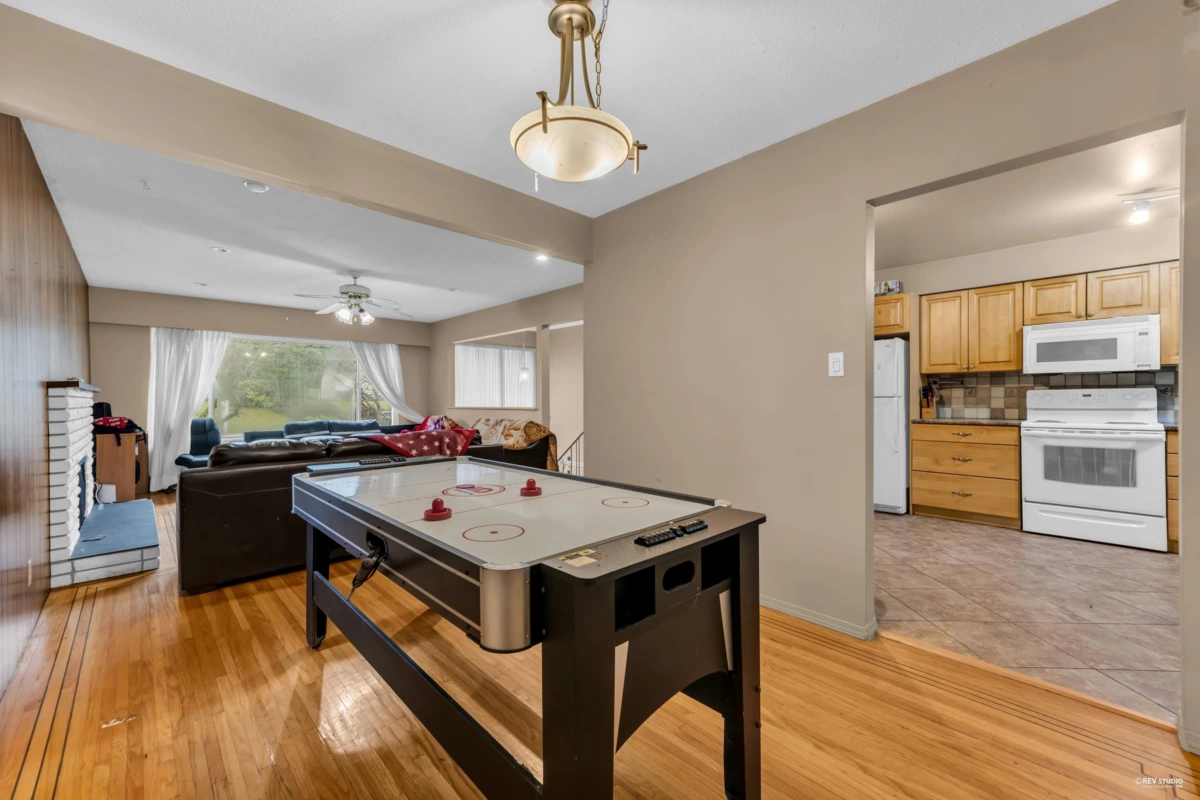 Bedroom 2 Photo of 12521 Grove Crescent, Surrey, BC