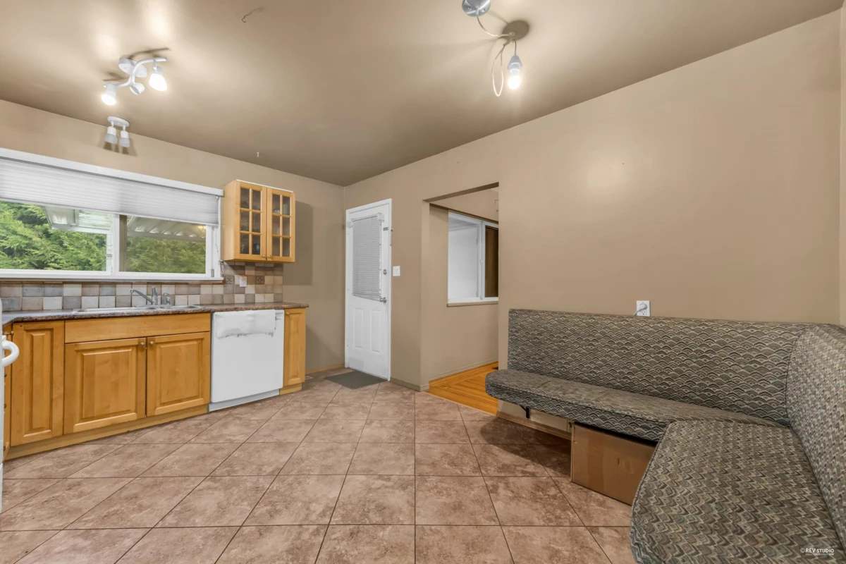 Bedroom 4 Photo of 12521 Grove Crescent, Surrey, BC