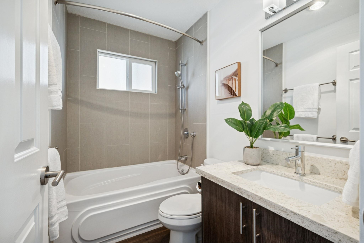 Basement Recreation Room Photo of 2748 E 23rd Avenue, Vancouver, BC