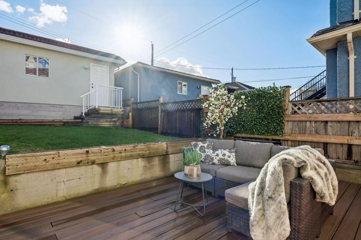 Outdoor Patio Photo of 2748 E 23rd Avenue, Vancouver, BC