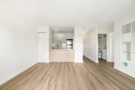 101 1545 E 2nd Avenue, Vancouver, BC