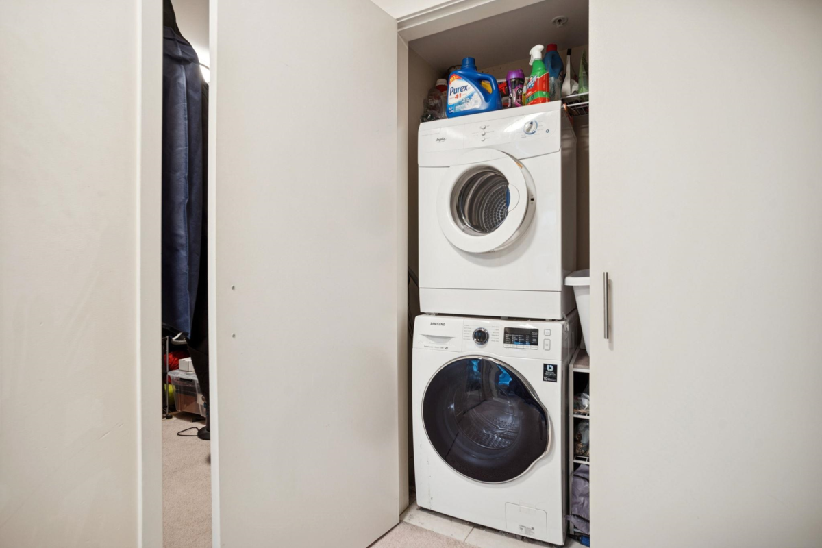 Loft / Bonus Room Photo of 205 522 8th Avenue, Vancouver, BC