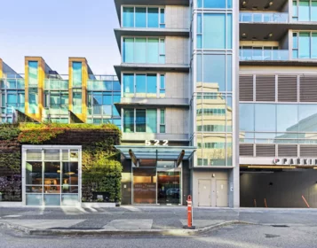 205 522 8th Avenue, Vancouver, BC
