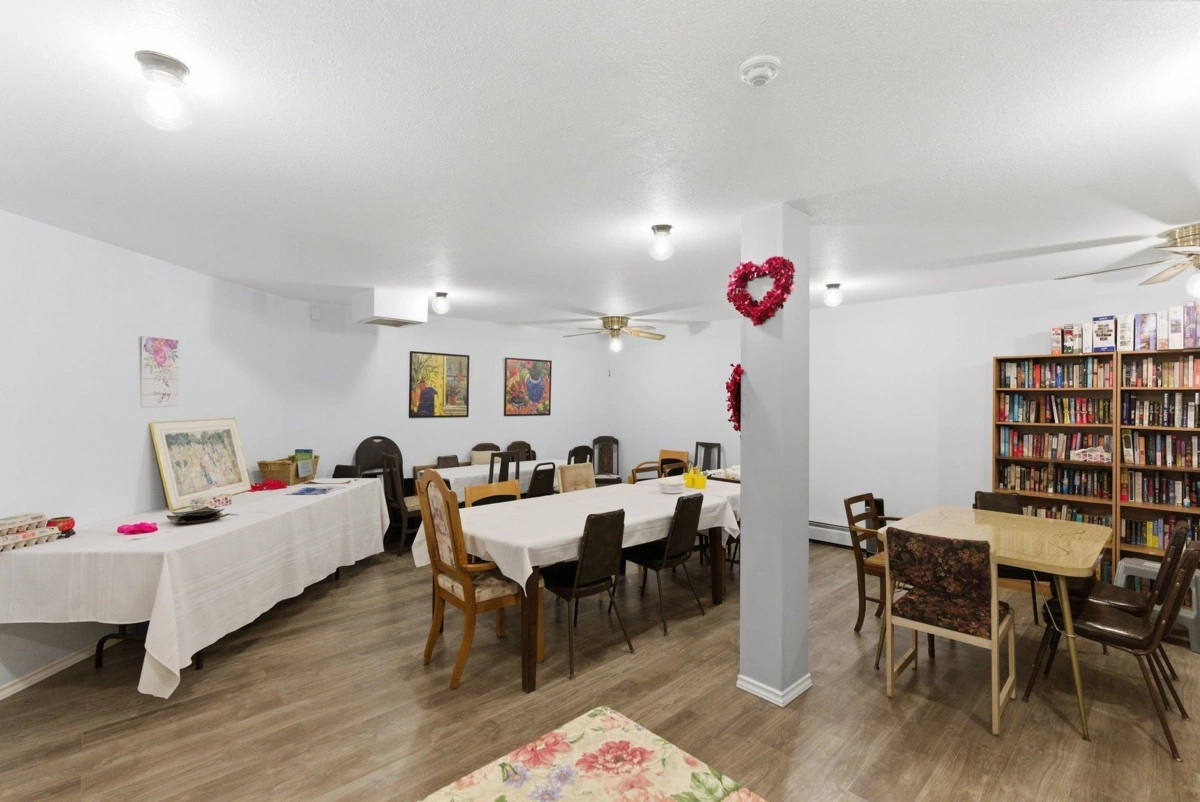 Basement Recreation Room Photo of 311 2414 Church Street, Abbotsford, BC