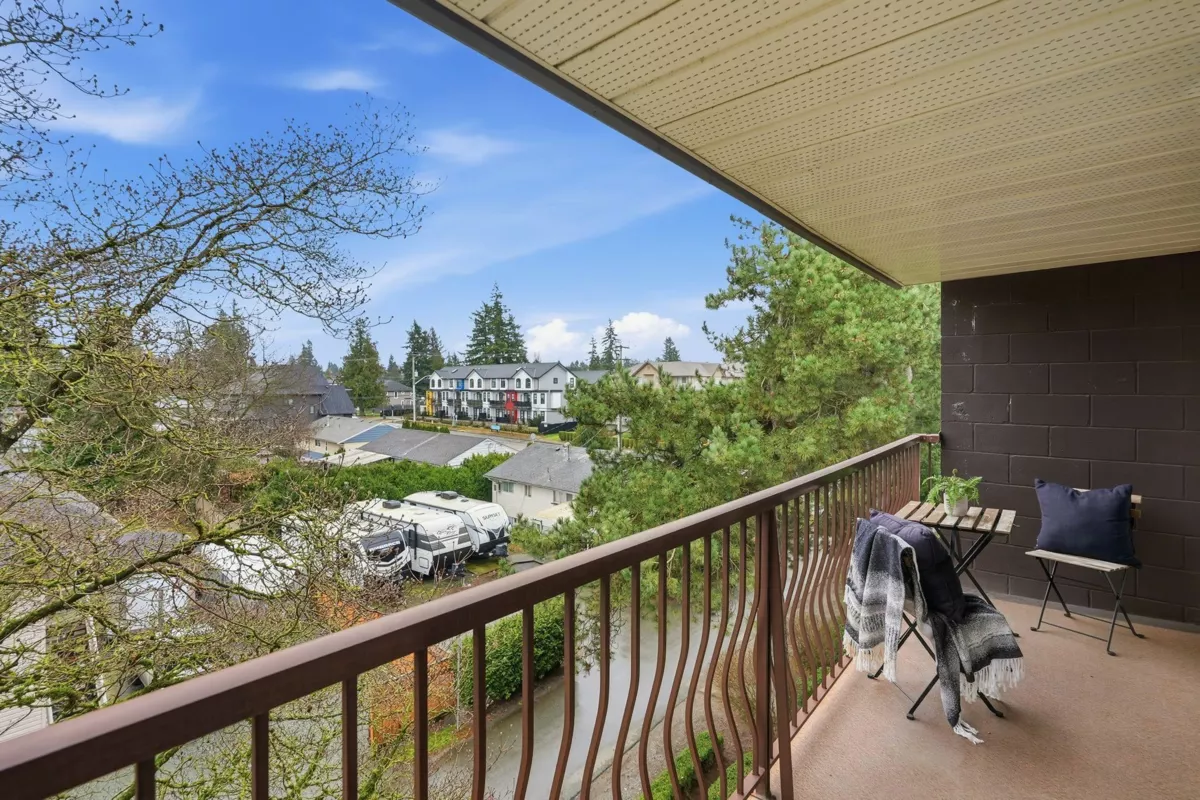 Office / Den Photo of 311 2414 Church Street, Abbotsford, BC