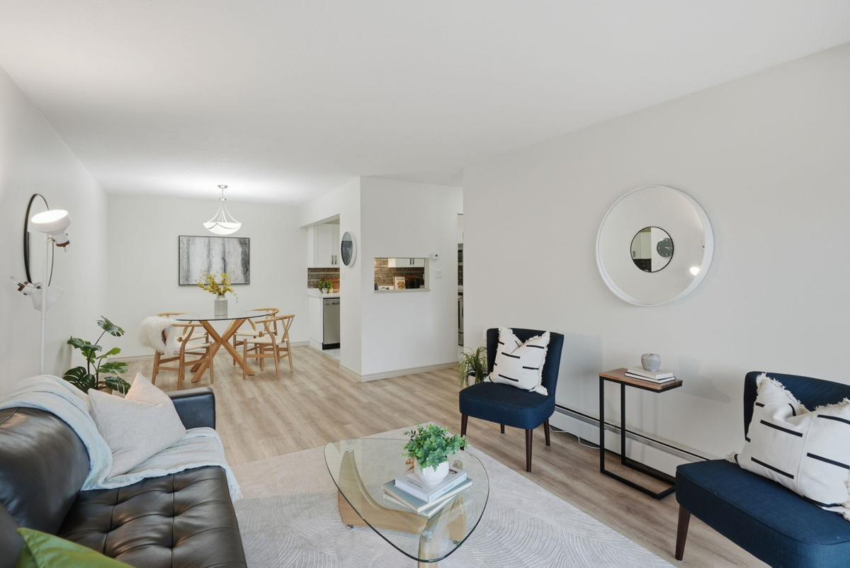 Primary Bathroom Photo of 311 2414 Church Street, Abbotsford, BC