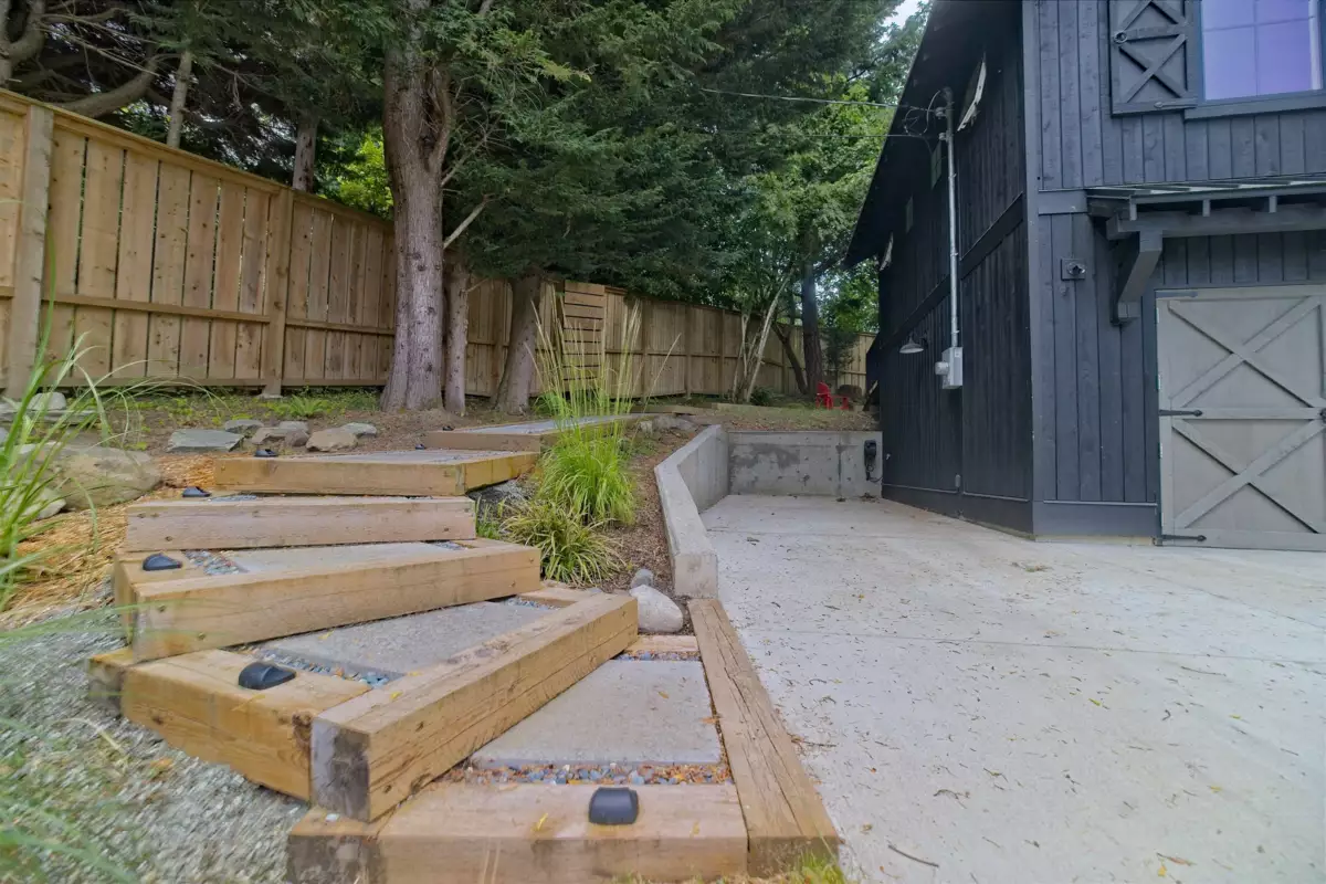 Front Yard Photo of 118 Douglas Road, Salt Spring Island, BC