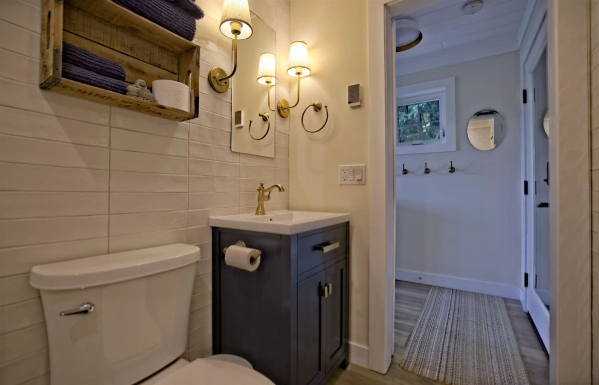 Outdoor Kitchen Photo of 118 Douglas Road, Salt Spring Island, BC