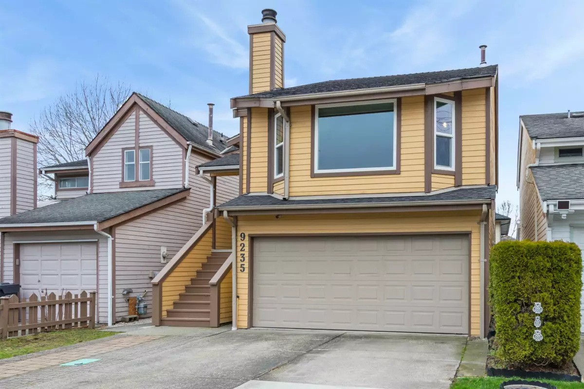 Outdoor Deck Photo of 9235 Mcburney Drive, Richmond, BC