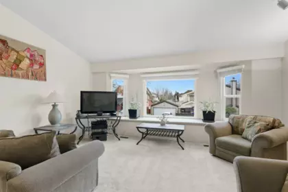 9235 Mcburney Drive, Richmond, BC