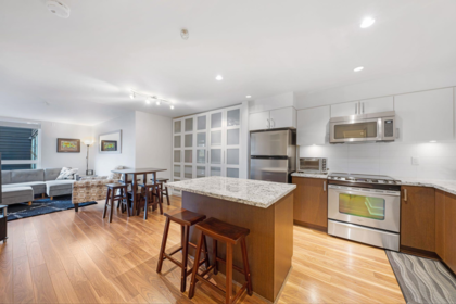 213 85 Eighth Avenue, New Westminster, BC, GlenBrooke North — 1 bed apartment/condo for sale