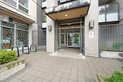 213 85 Eighth Avenue, New Westminster, BC, New Westminster — Apartment/Condo for sale