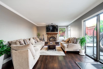 Breakfast Nook Photo of 18459 56a Avenue, Surrey, BC