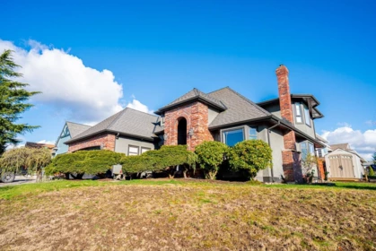 18459 56a Avenue, Surrey, BC, Surrey — Single Family Residence for sale