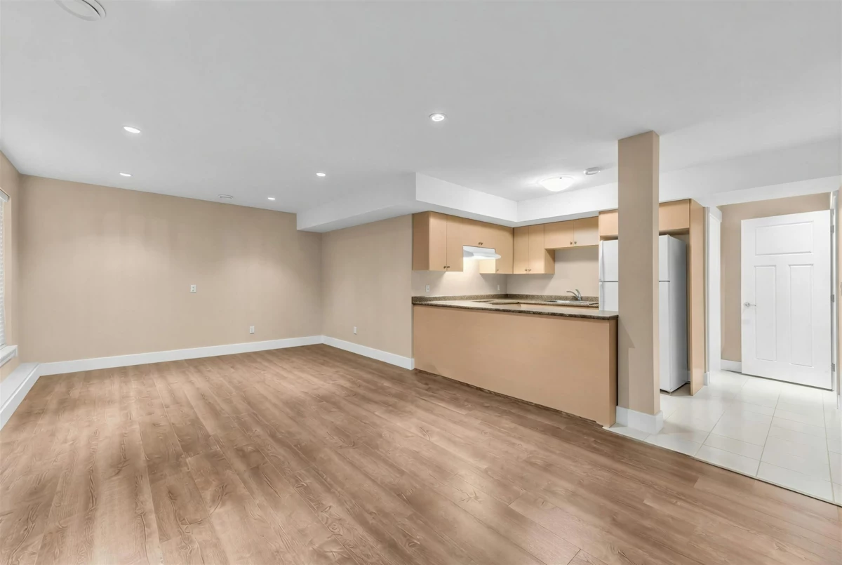 Outdoor Kitchen Photo of 16238 25 Avenue, Surrey, BC