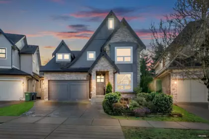 16238 25 Avenue, Surrey, BC, Grandview Surrey — 7 bed single family residence for sale