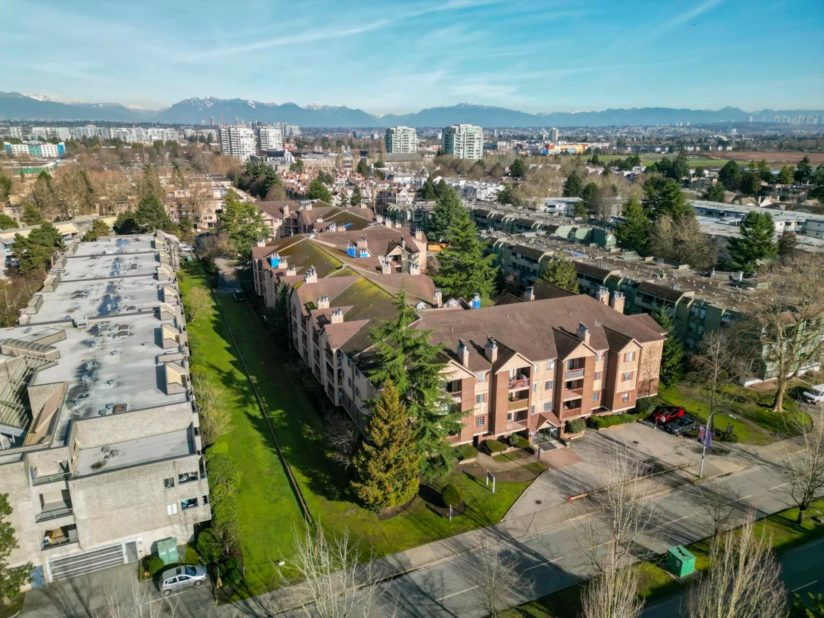 Front Yard Photo of 314 8511 Westminster Highway, Richmond, BC