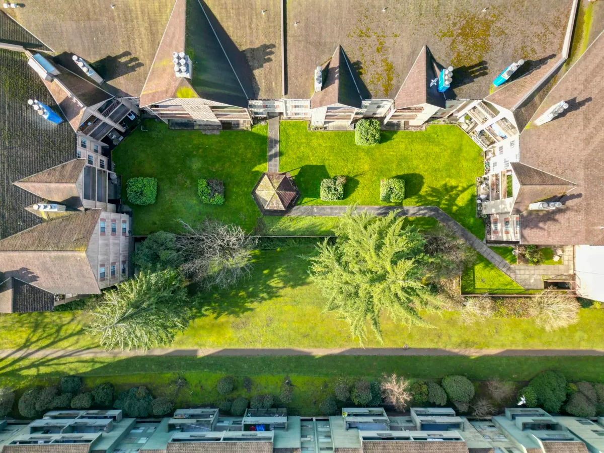 Hot Tub / Spa Photo of 314 8511 Westminster Highway, Richmond, BC