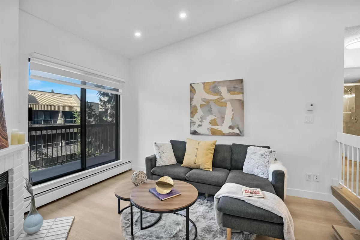 Kitchen Island Photo of 314 8511 Westminster Highway, Richmond, BC