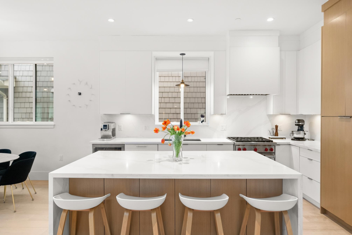 Breakfast Nook Photo of 3123 W 16th Avenue, Vancouver, BC