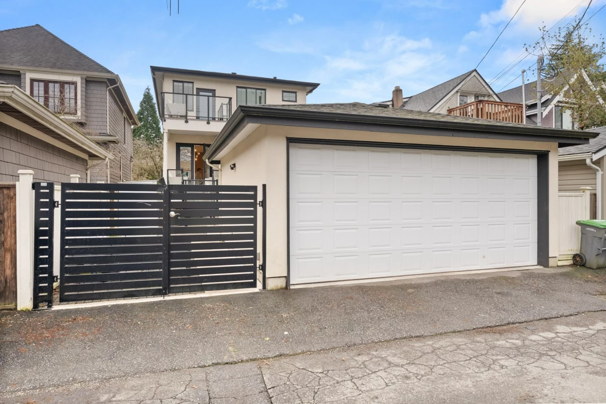 Fitness Center Photo Near 3123 W 16th Avenue, Vancouver, BC