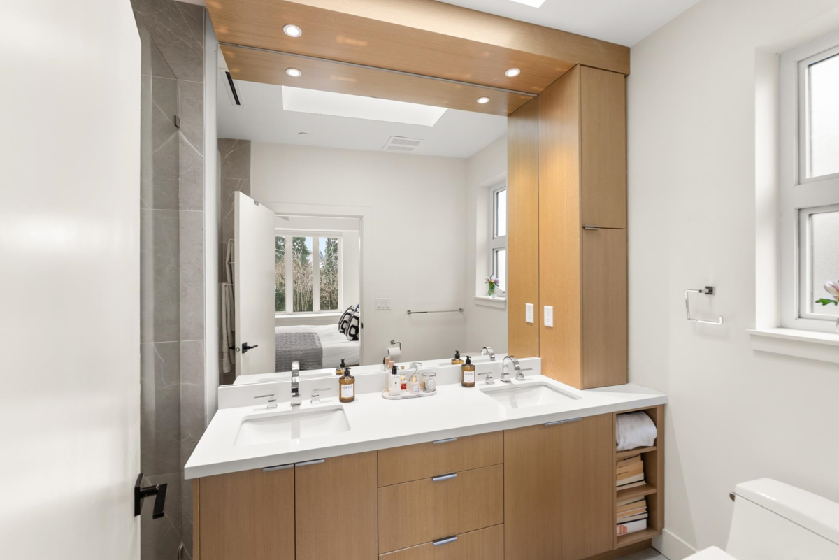 Staircase Photo of 3123 W 16th Avenue, Vancouver, BC