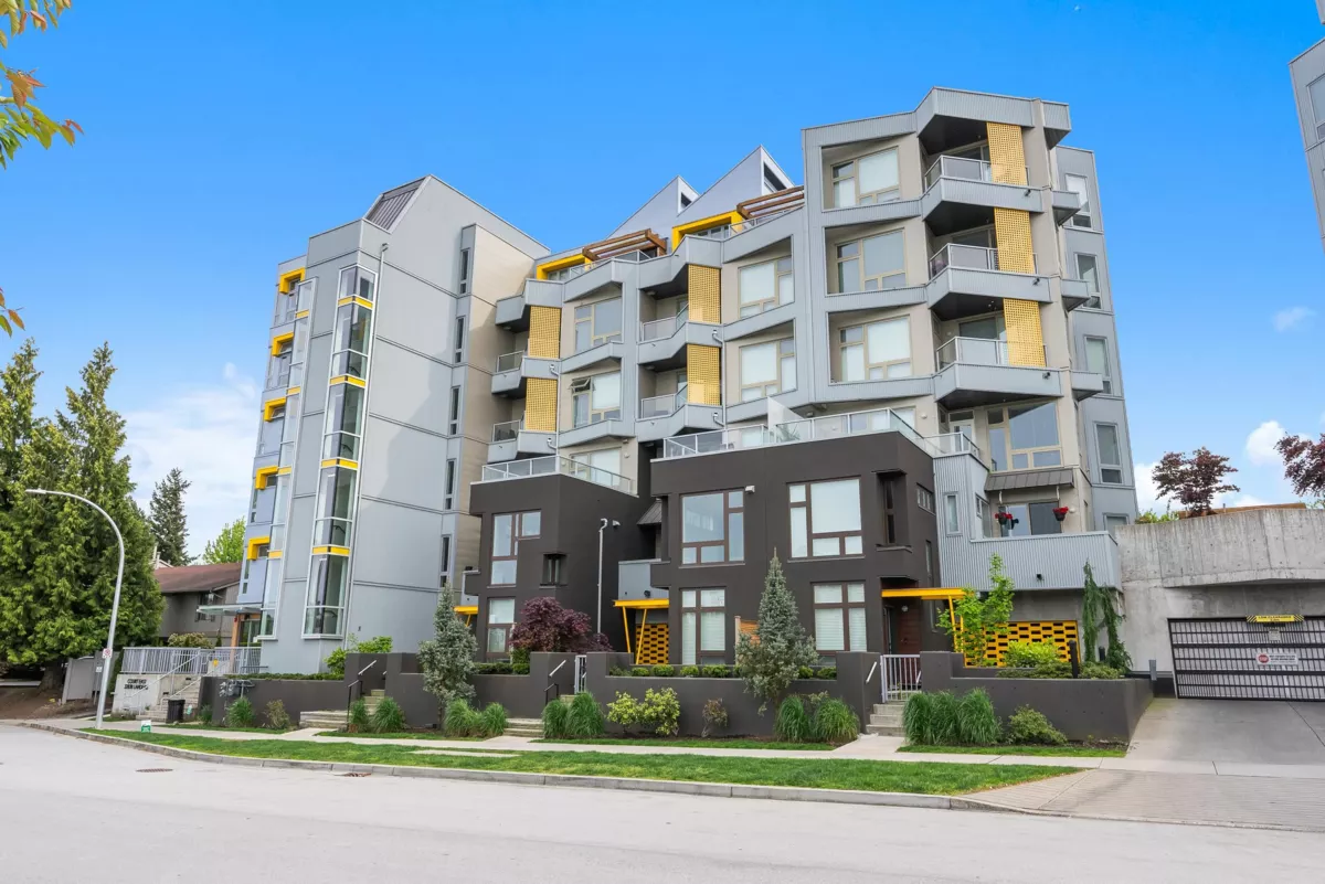 Exterior Rear Photo of 414 32838 Landeau Place, Abbotsford, BC