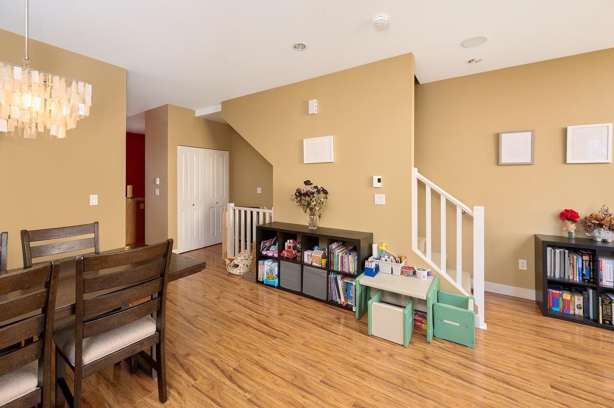 Breakfast Nook Photo of 37 2929 156 Street, Surrey, BC