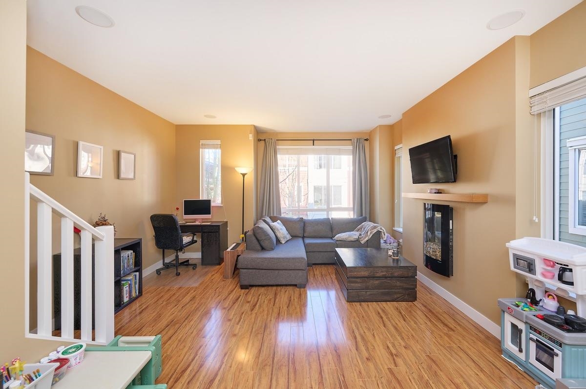 Family Room Photo of 37 2929 156 Street, Surrey, BC