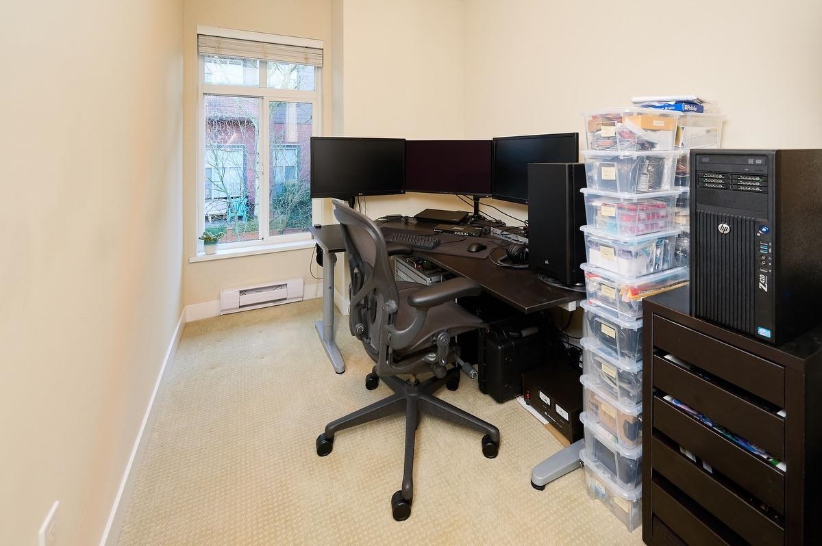 Garage Interior Photo of 37 2929 156 Street, Surrey, BC