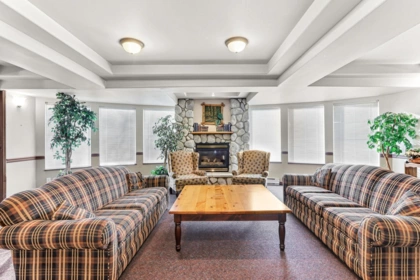 Entry Foyer Photo of 403 33478 Roberts Avenue, Abbotsford, BC