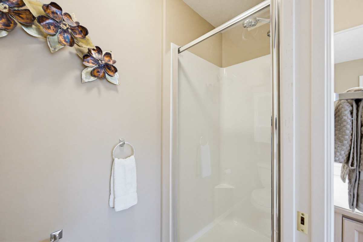 Front Yard Photo of 5689 Clipper Road, Delta, BC