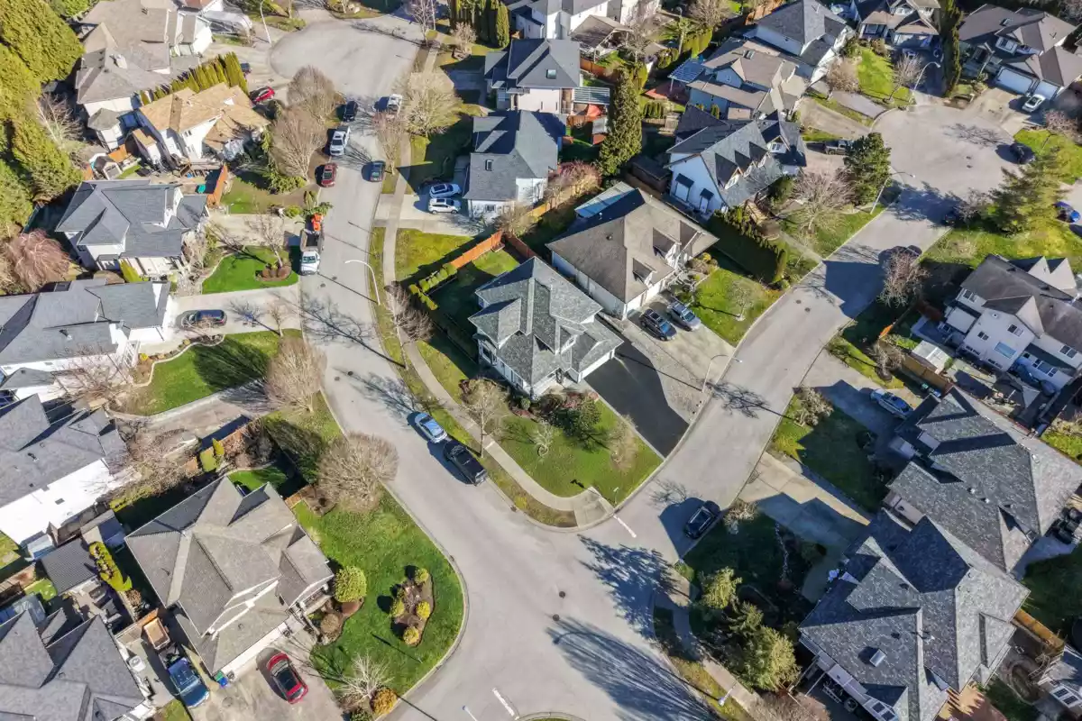 Garden / Landscaping Photo of 18111 68a Avenue, Surrey, BC