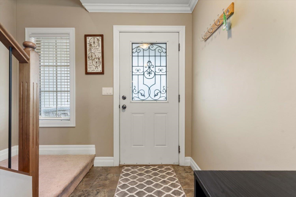 Hallway Photo of 55 44523 Mclaren Drive, Chilliwack, BC