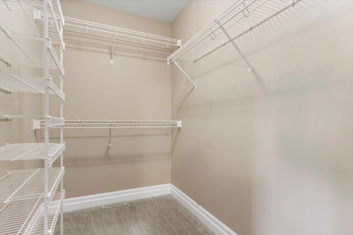 Powder Room Photo of 55 44523 Mclaren Drive, Chilliwack, BC