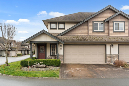 Front exterior of 55 44523 Mclaren Drive, Chilliwack, BC