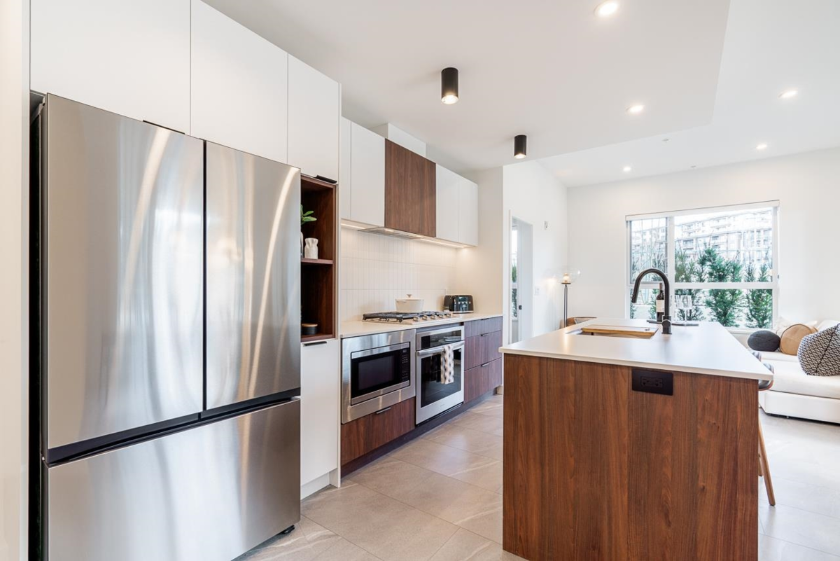 Kitchen Island Photo of 110 623 Kemsley Avenue, Coquitlam, BC