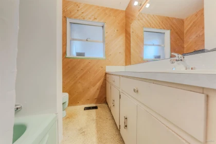 Guest Bathroom Photo of 10122 127b Street, Surrey, BC