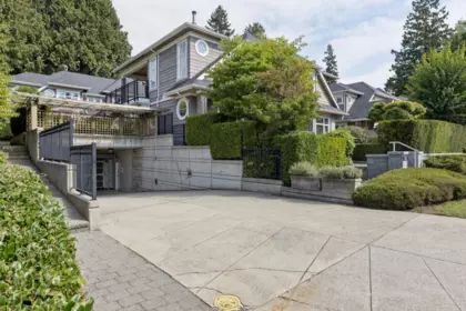 Hot Tub / Spa Photo of 2133 Gordon Avenue, West Vancouver, BC