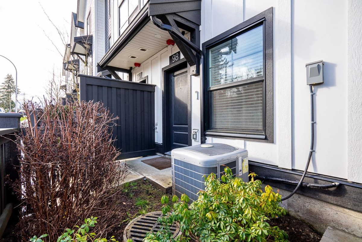 Garden / Landscaping Photo of 98 7967 197 Street, Langley, BC