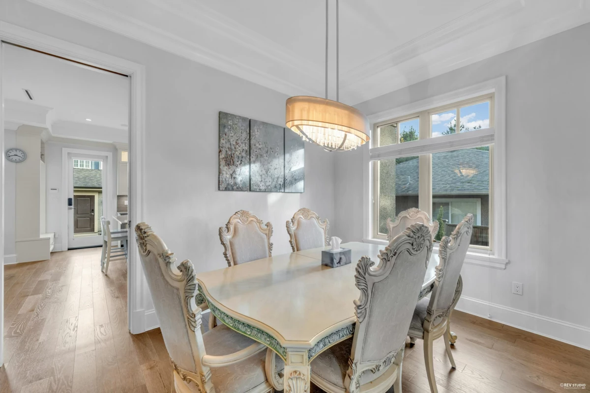 Breakfast Nook Photo of 7458 Maple Street, Vancouver, BC