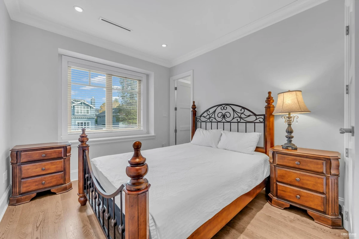 Staircase Photo of 7458 Maple Street, Vancouver, BC