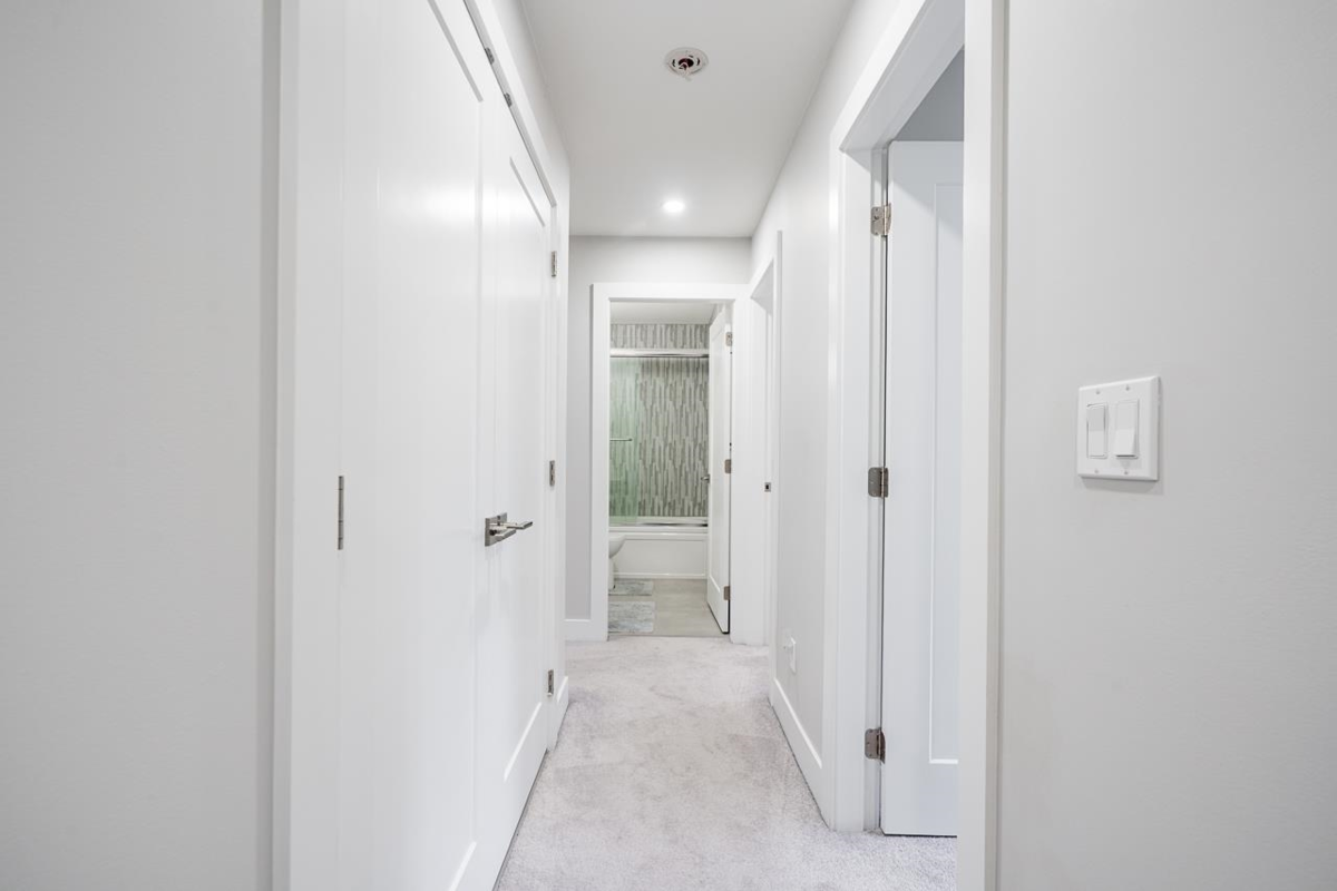 Entry Foyer Photo of 12 7056 192 Street, Surrey, BC
