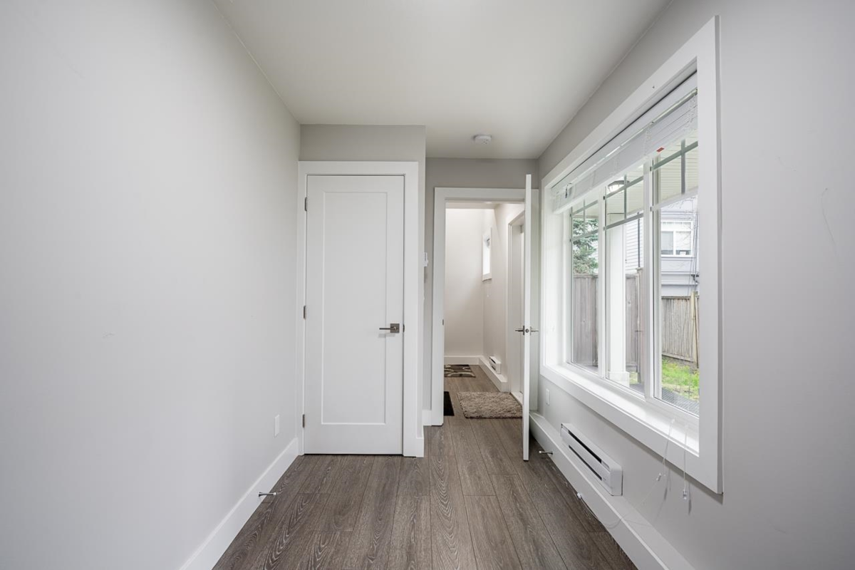 Powder Room Photo of 12 7056 192 Street, Surrey, BC