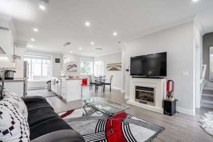 Breakfast Nook Photo of 12 7056 192 Street, Surrey, BC