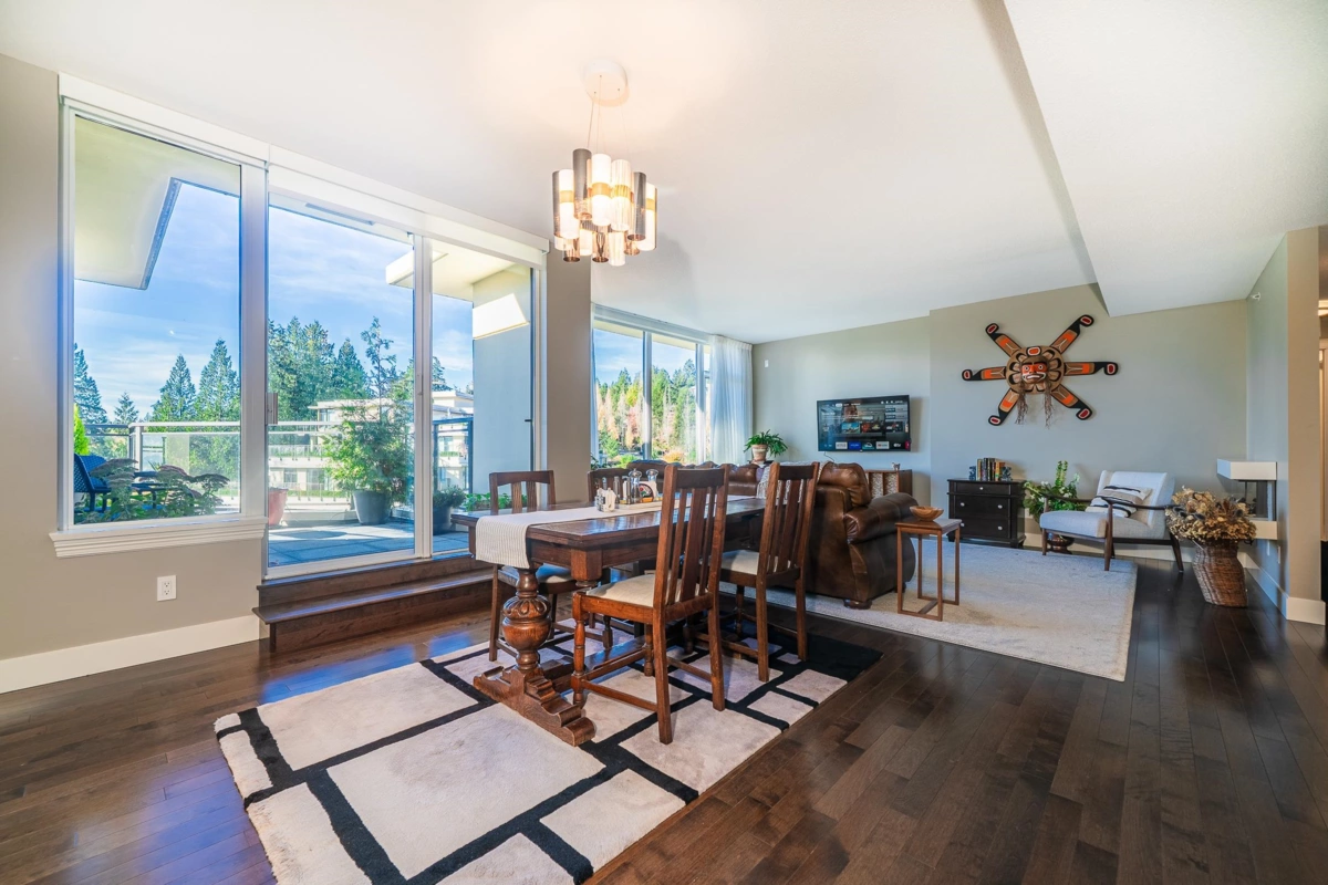 Office / Den Photo of 1004 1415 Parkway Boulevard, Coquitlam, BC