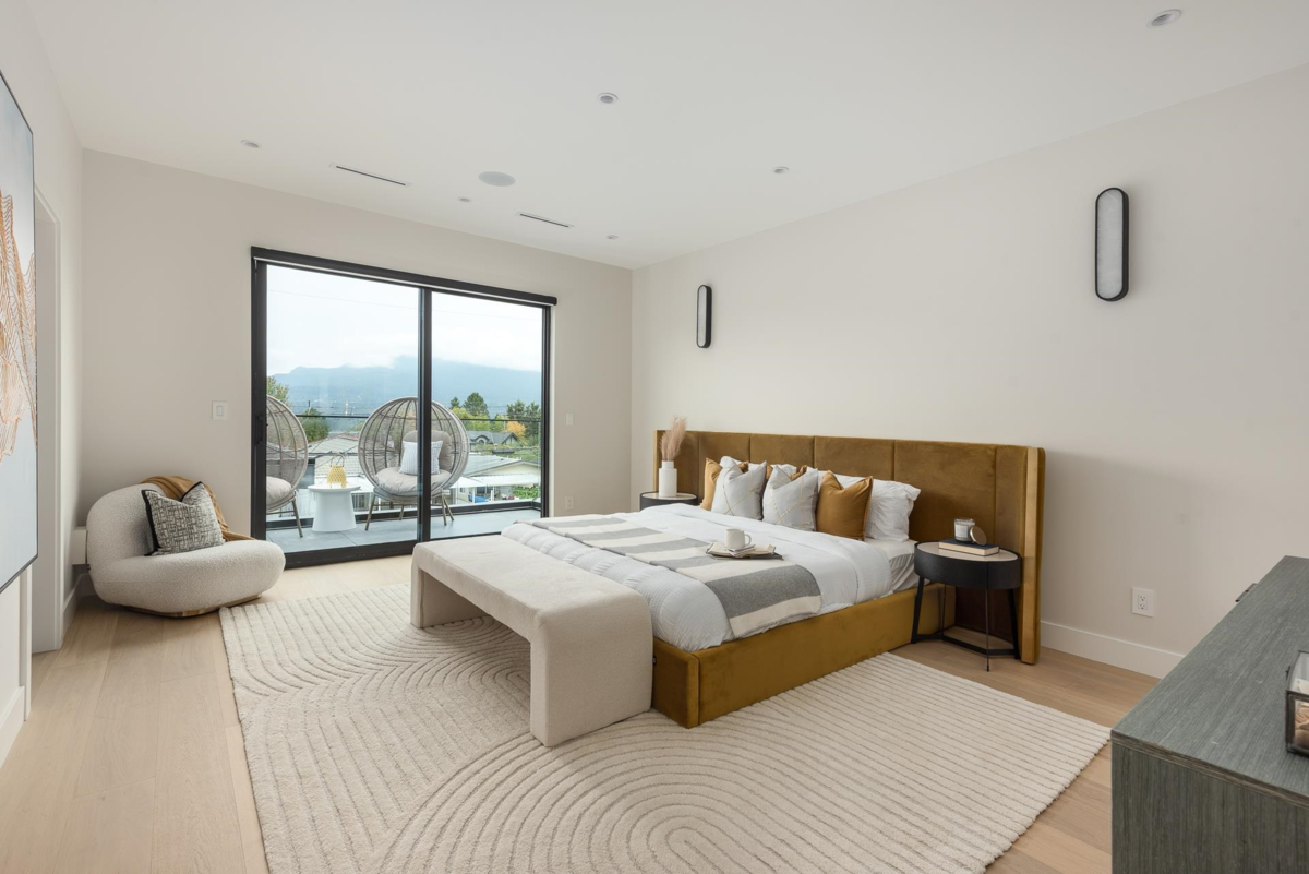 Bedroom 4 Photo of 4413 Oxford Street, Burnaby, BC