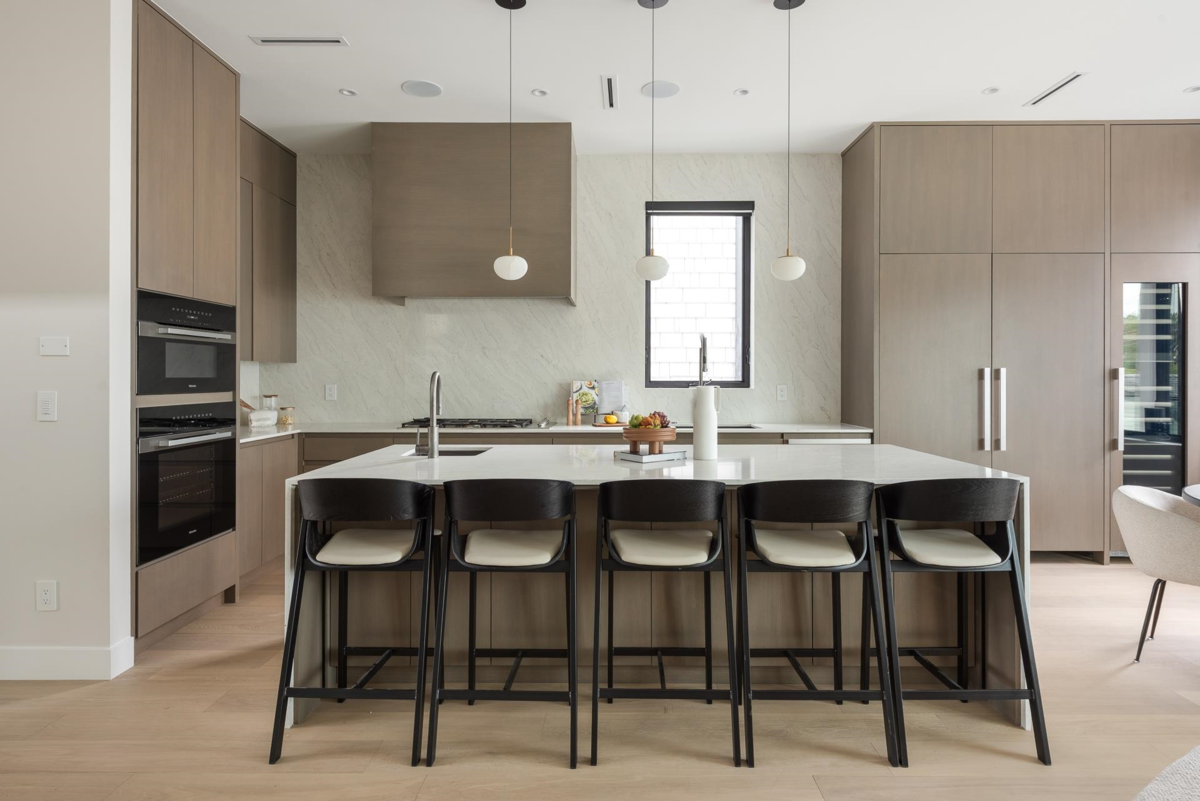 Family Room Photo of 4413 Oxford Street, Burnaby, BC