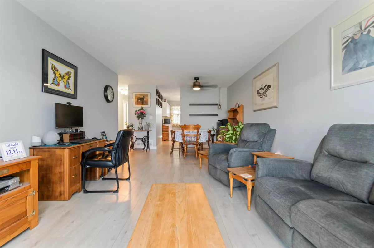Laundry Room Photo of 149 7610 Evans Road, Chilliwack, BC