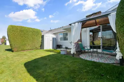 Swimming Pool Photo of 149 7610 Evans Road, Chilliwack, BC